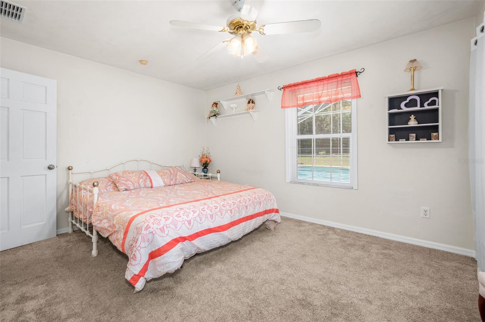 WESTLAKE WOODS SUB - Residential