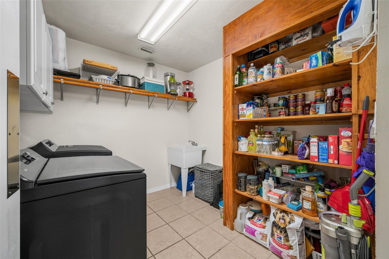 WESTLAKE WOODS SUB - Residential