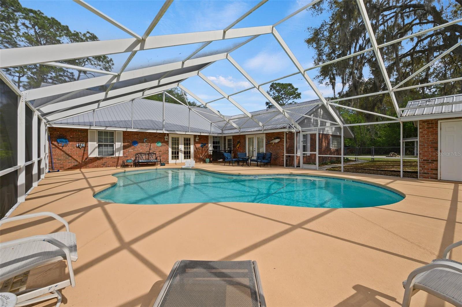 WESTLAKE WOODS SUB - Residential