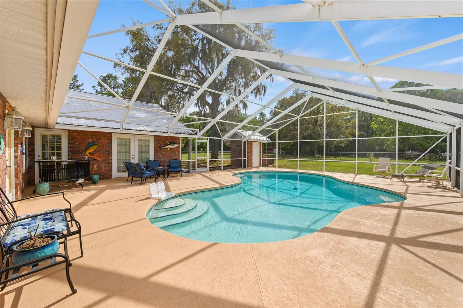 WESTLAKE WOODS SUB - Residential