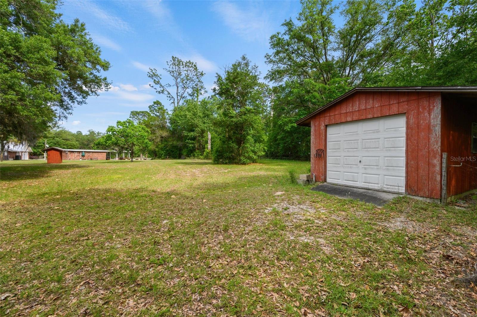 WESTLAKE WOODS SUB - Residential