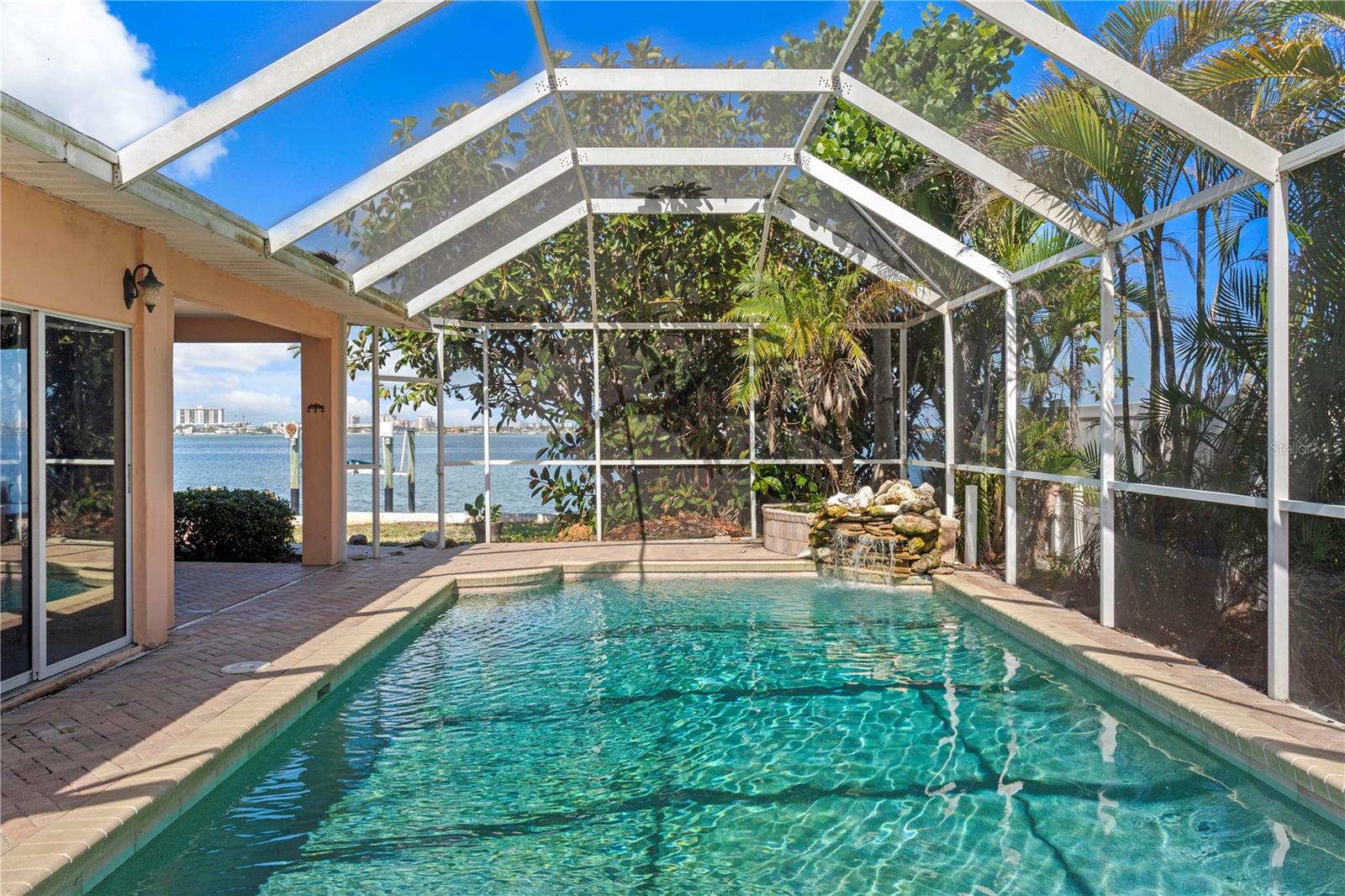 1840 VENETIAN POINT DRIVE