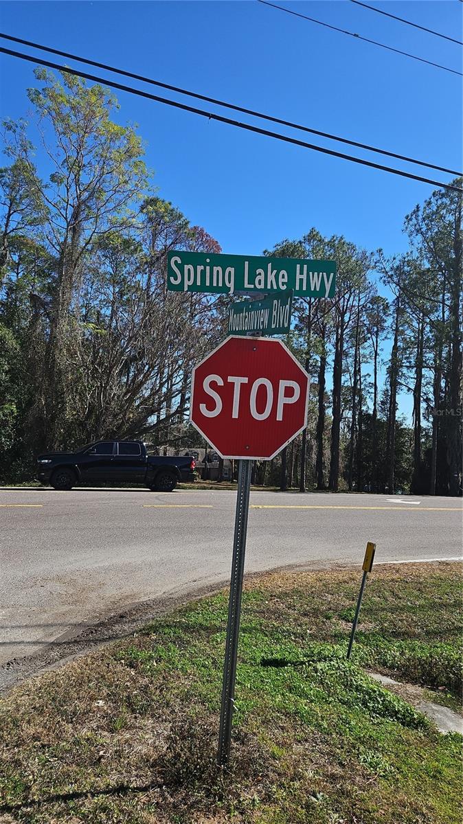 MOUNTAIN VIEW - Land