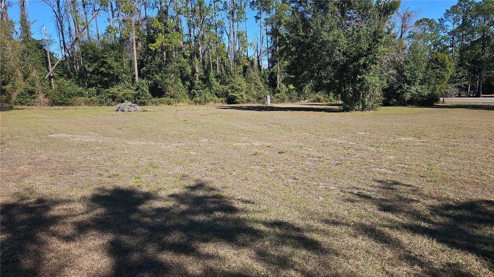 MOUNTAIN VIEW - Land