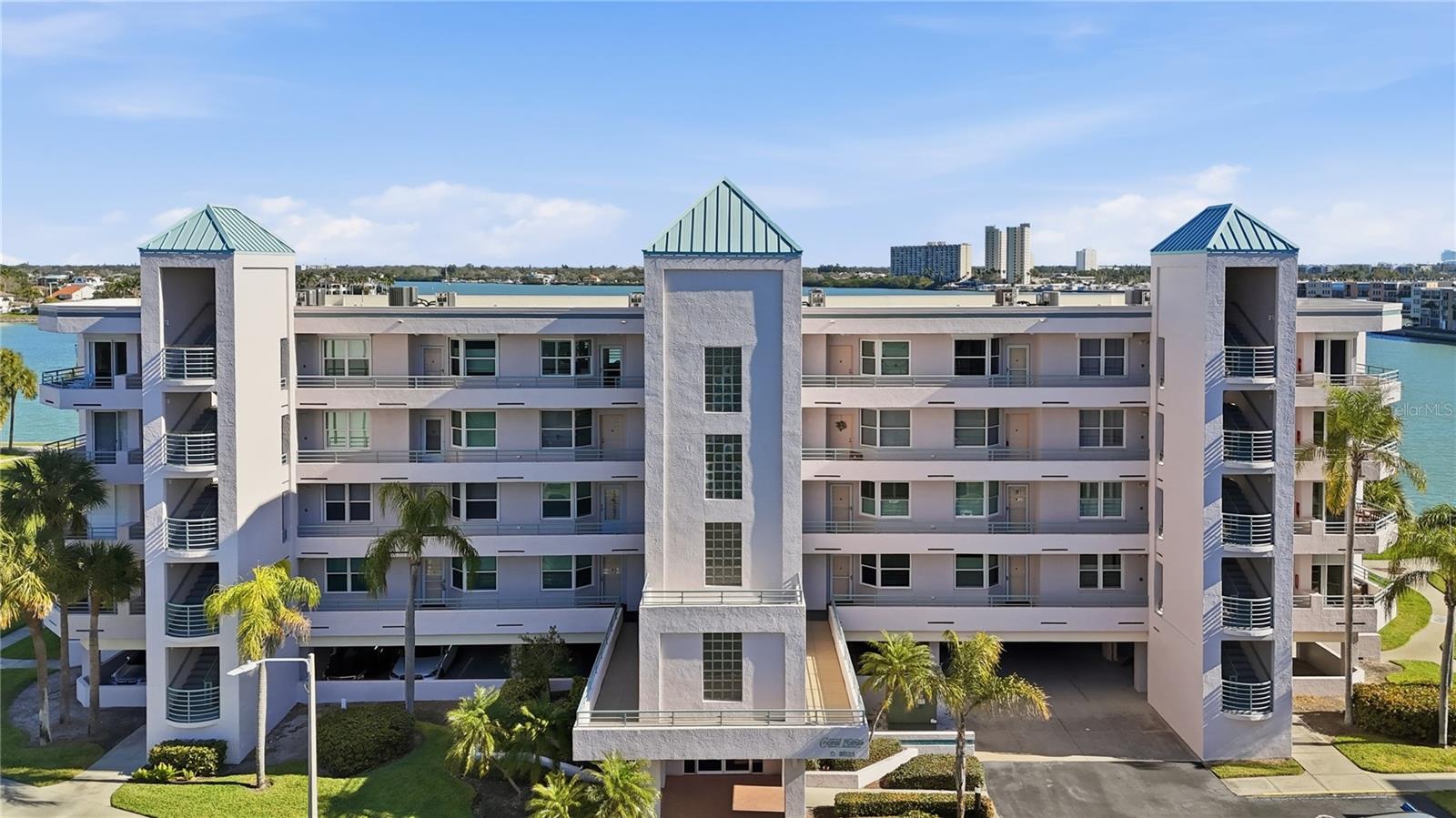 CORAL POINTE AT HARBOURSIDE - Residential