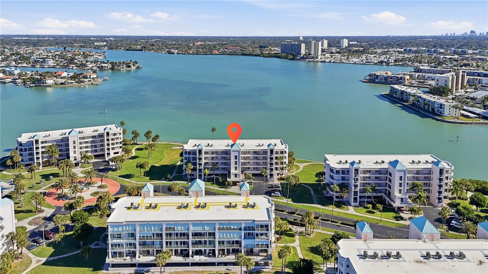 CORAL POINTE AT HARBOURSIDE - Residential