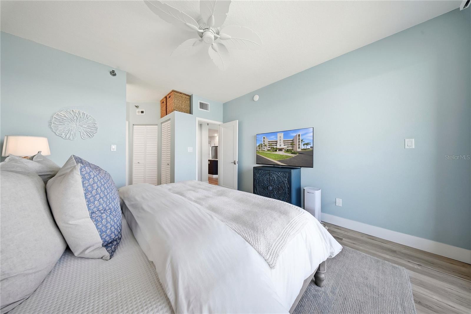 CORAL POINTE AT HARBOURSIDE - Residential