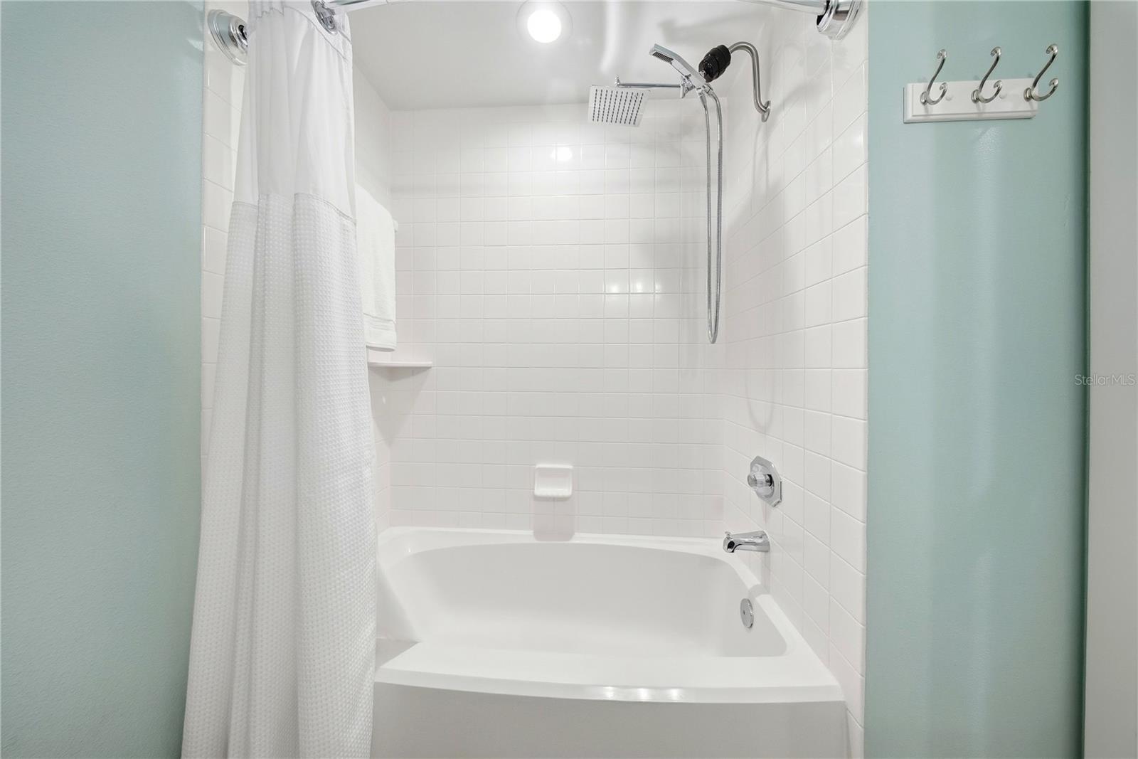 CORAL POINTE AT HARBOURSIDE - Residential