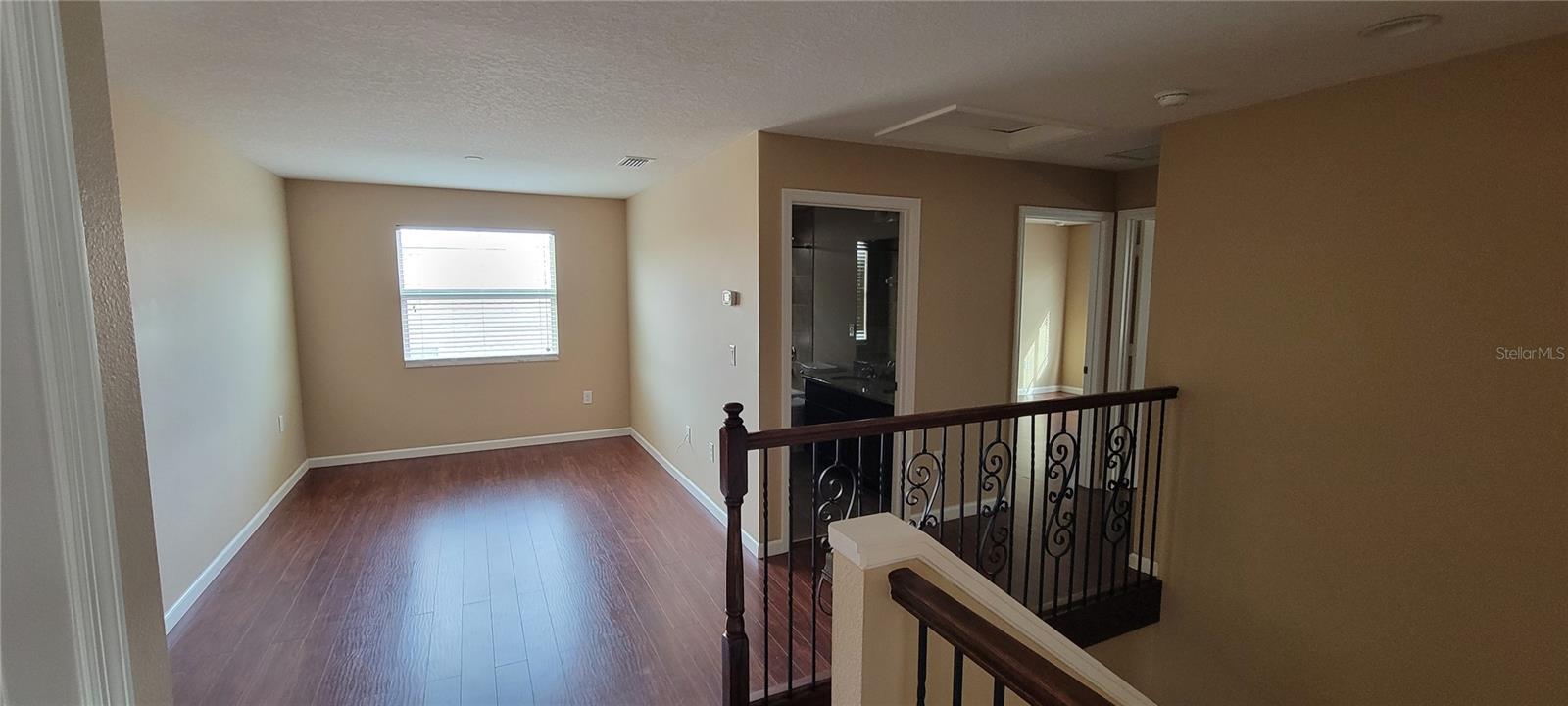 GREATER LAKES PH 2 - Residential Lease