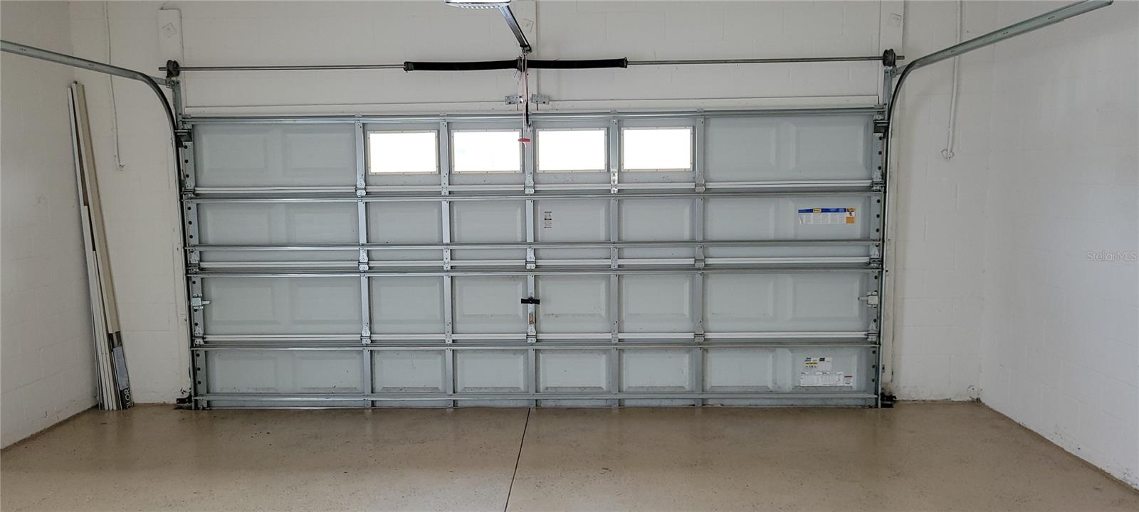 GREATER LAKES PH 2 - Residential Lease