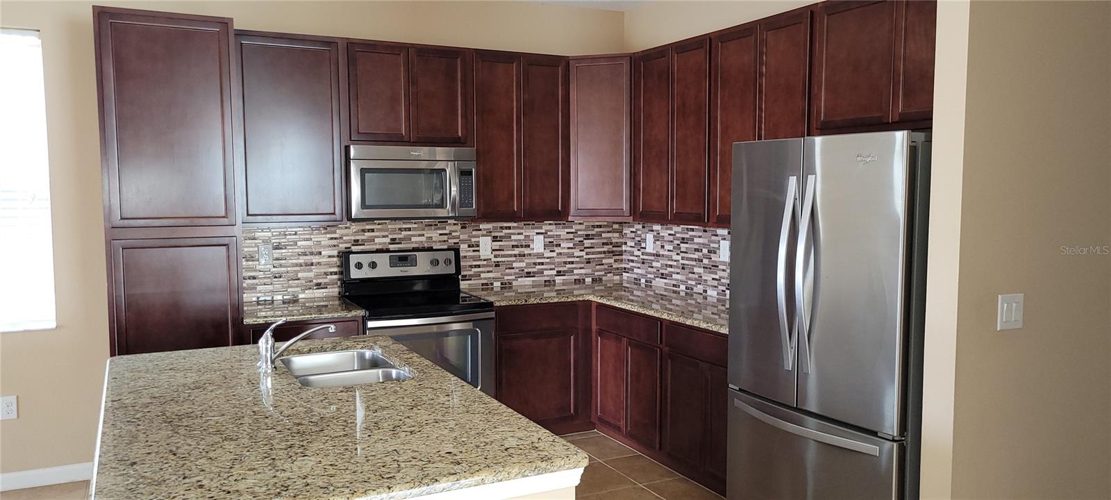 GREATER LAKES PH 2 - Residential Lease