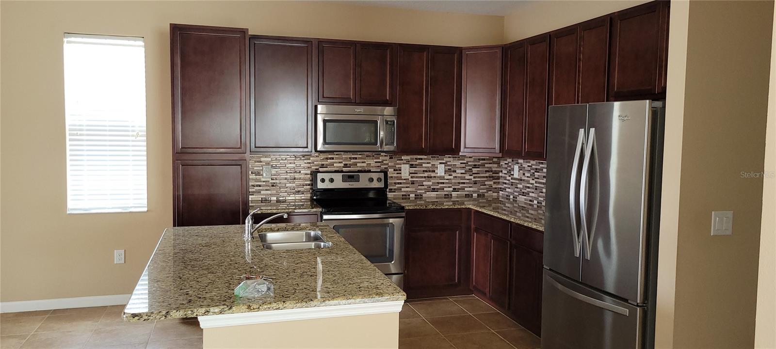 GREATER LAKES PH 2 - Residential Lease