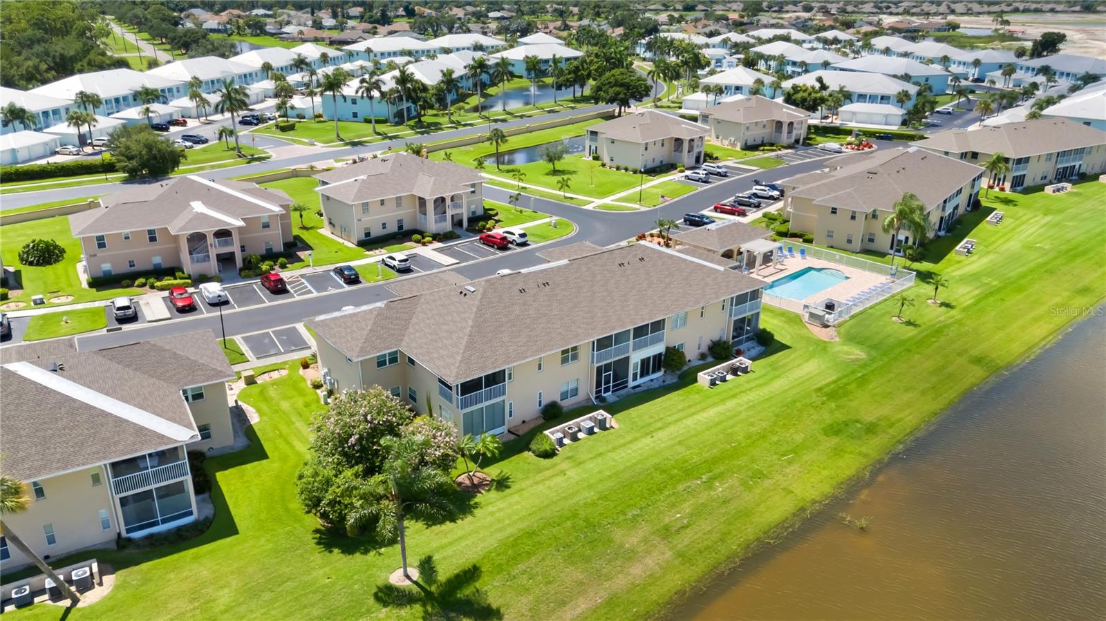 LINKSIDE - Residential