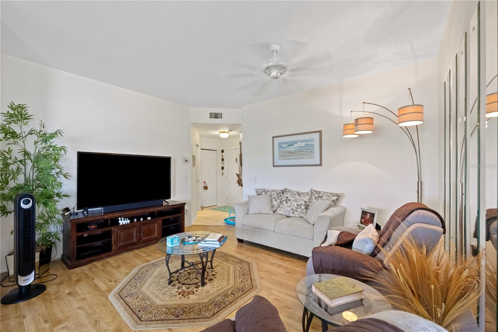 LINKSIDE - Residential