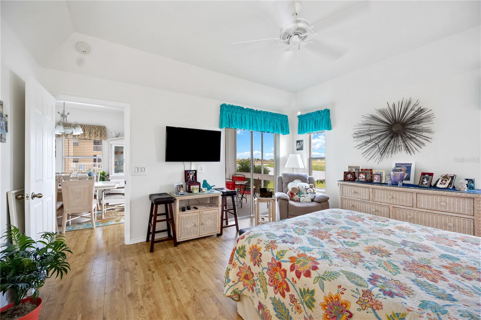 LINKSIDE - Residential