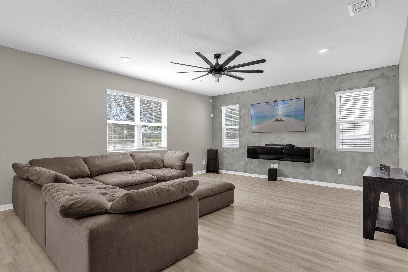 1069 RIVER OTTER WAY