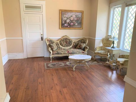 Tiny photo for 151 SE 8th Street, Ocala, FL 34471 (MLS # OM551977)