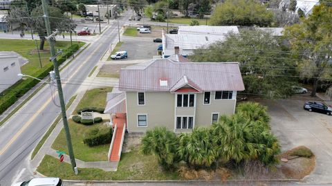 Tiny photo for 151 SE 8th Street, Ocala, FL 34471 (MLS # OM551977)