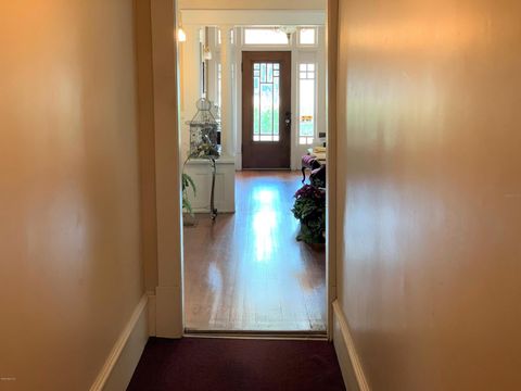 Tiny photo for 151 SE 8th Street, Ocala, FL 34471 (MLS # OM551977)