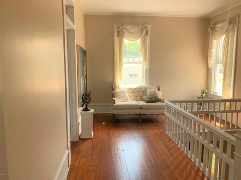 Tiny photo for 151 SE 8th Street, Ocala, FL 34471 (MLS # OM551977)