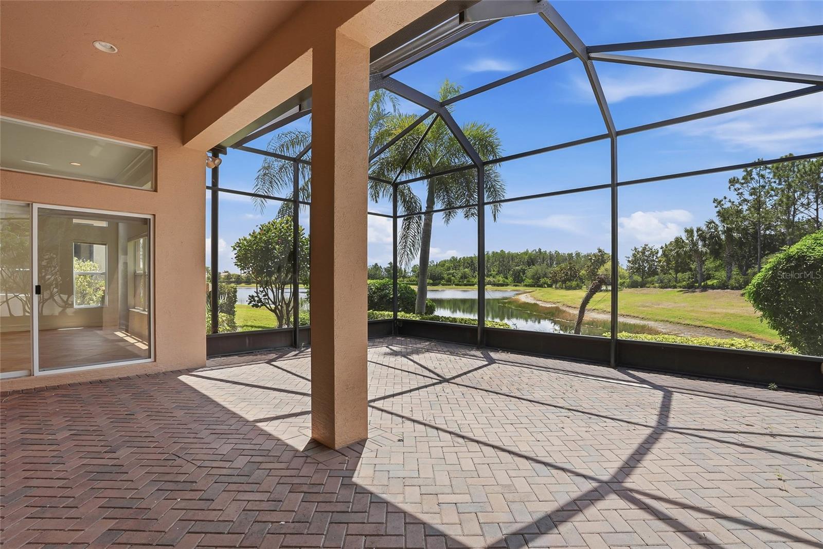 VALENCIA LAKES PH 2 - Residential