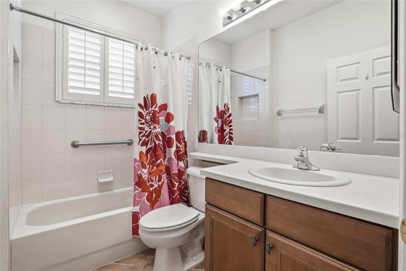 VALENCIA LAKES PH 2 - Residential