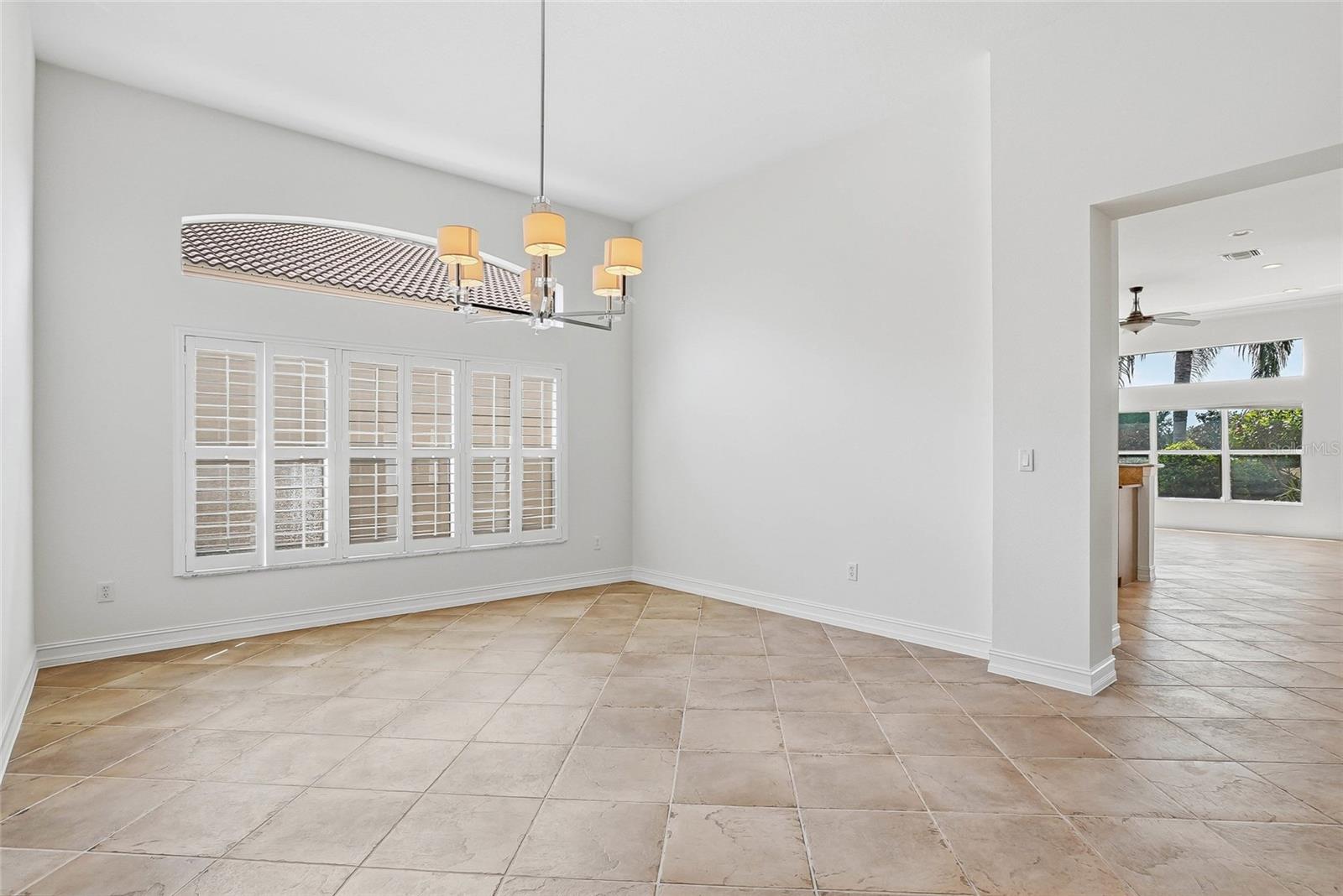 VALENCIA LAKES PH 2 - Residential