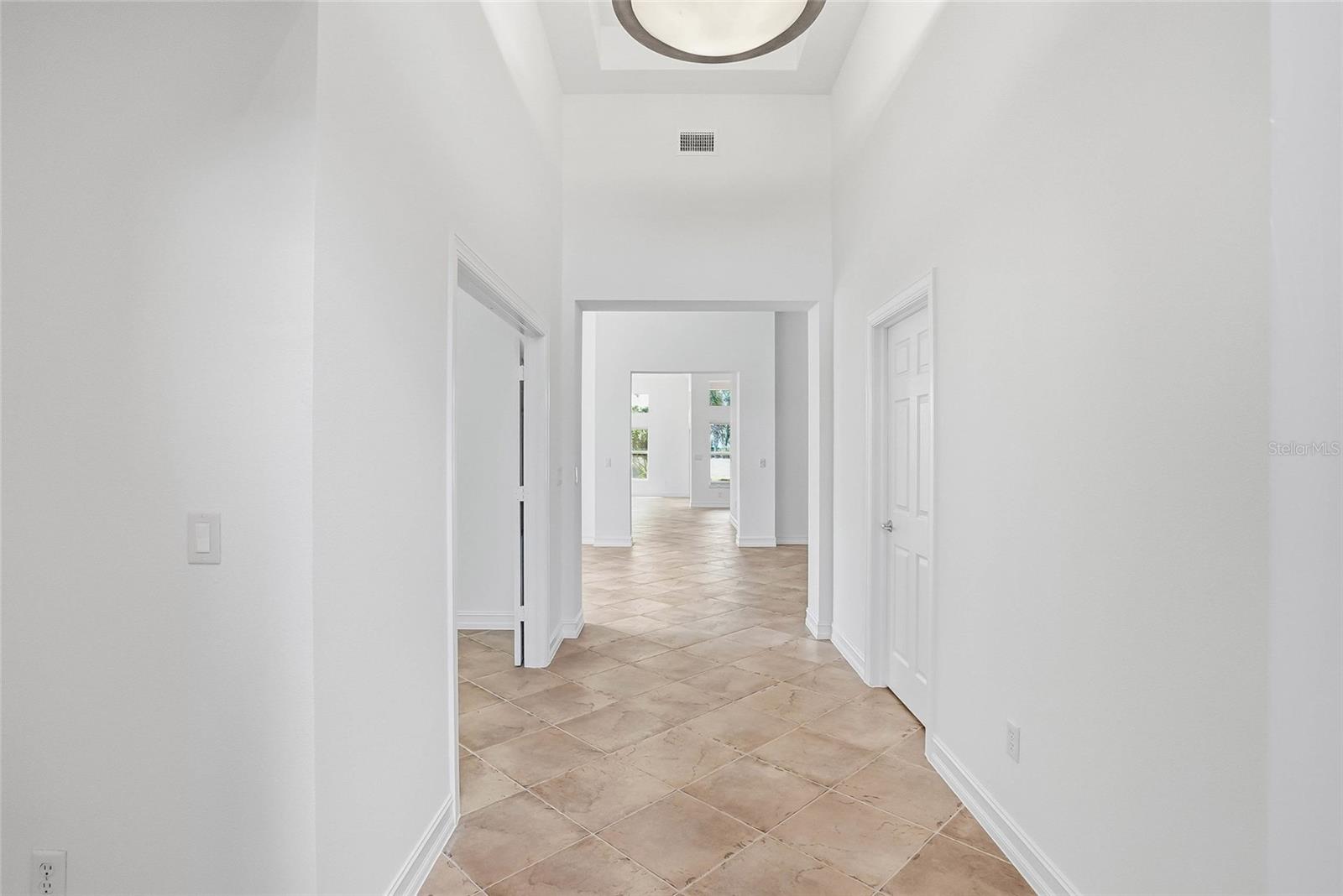 VALENCIA LAKES PH 2 - Residential
