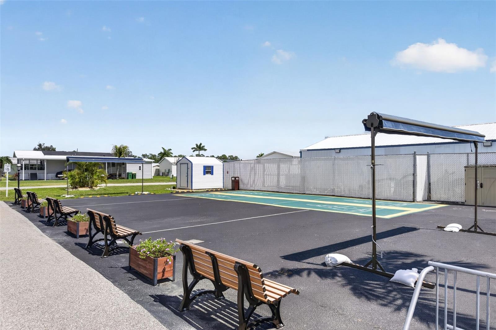 ALLIGATOR PARK COOP - Residential