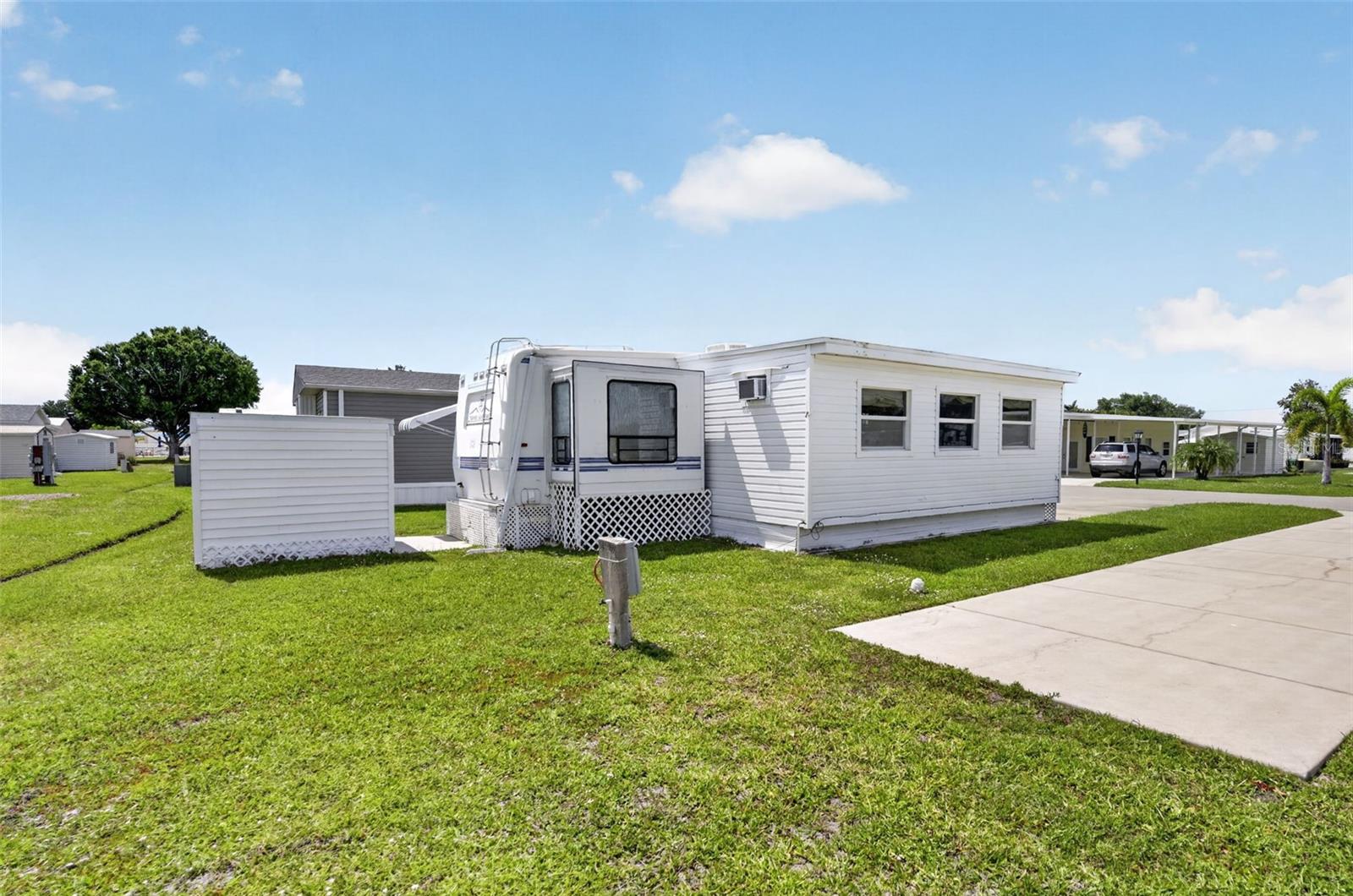 ALLIGATOR PARK COOP - Residential