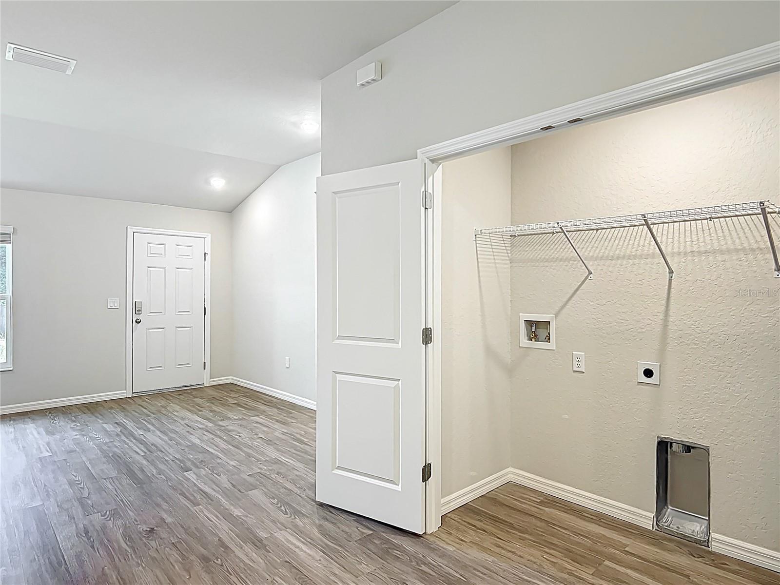 INVERNESS HIGHLANDS UNIT 03 - Residential Income