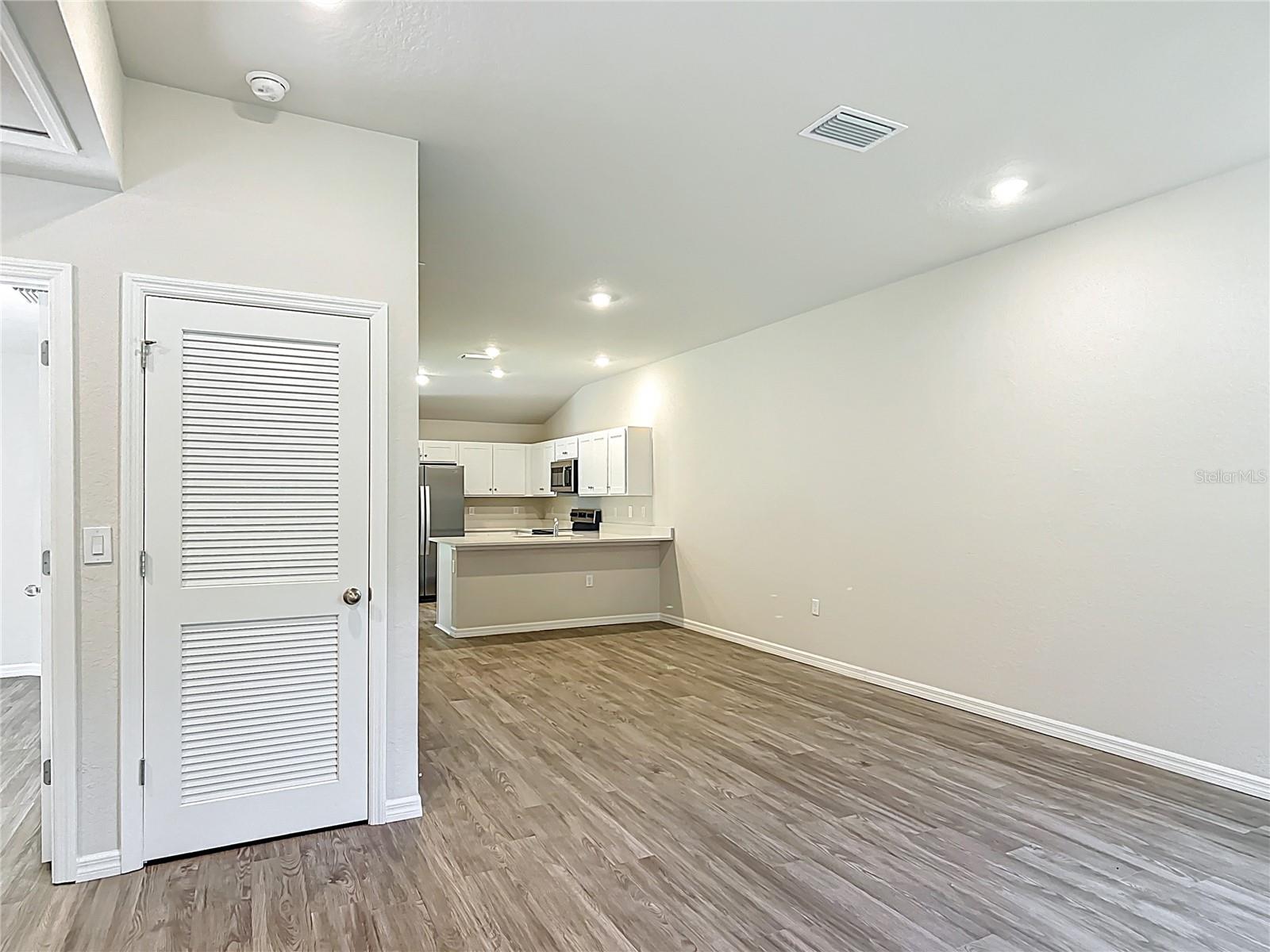 INVERNESS HIGHLANDS UNIT 03 - Residential Income