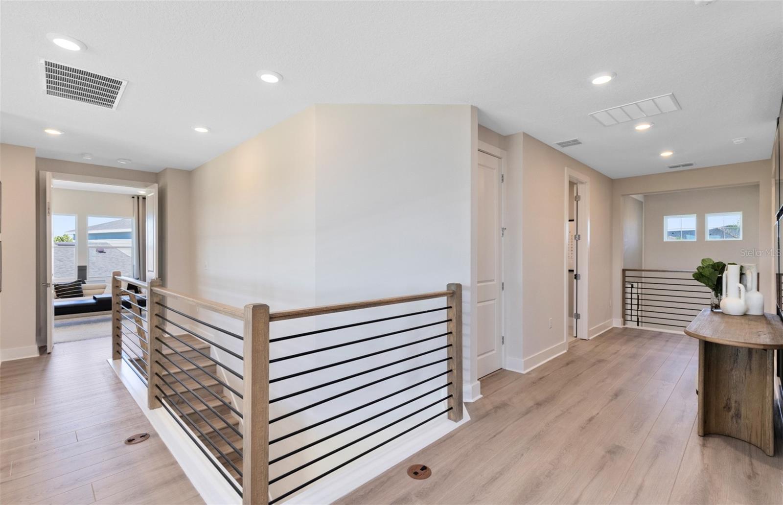 PARKSIDE TRAILS - Residential