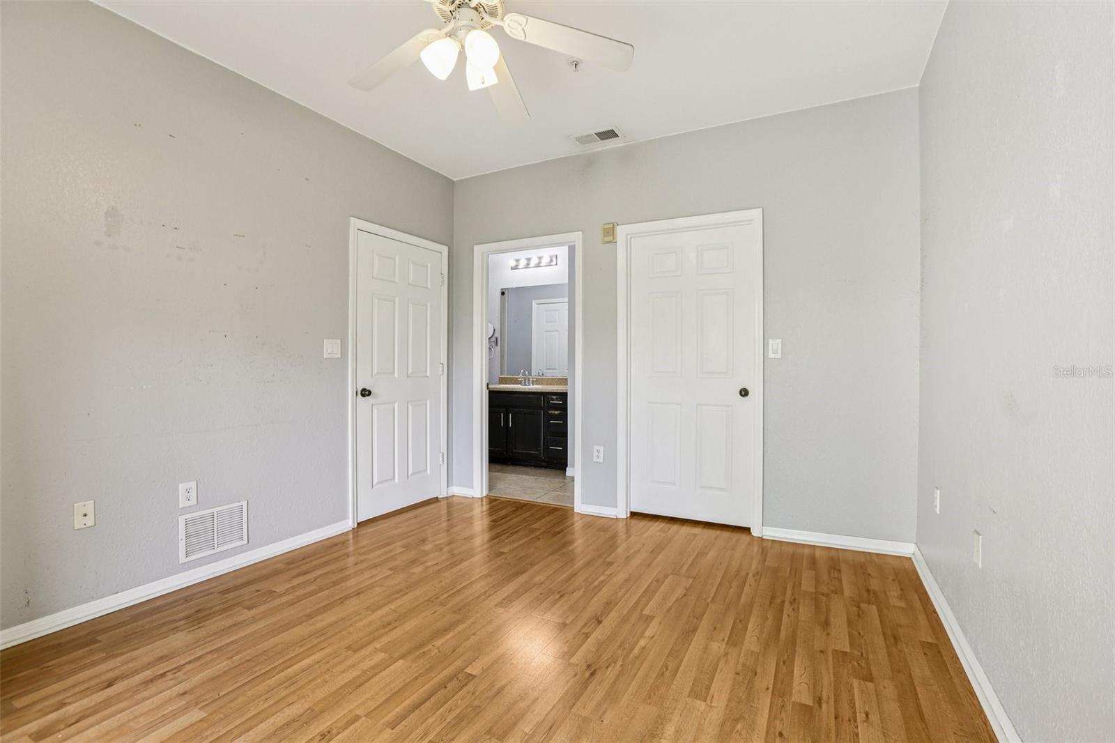 COURTNEY PALMS CONDO - Residential