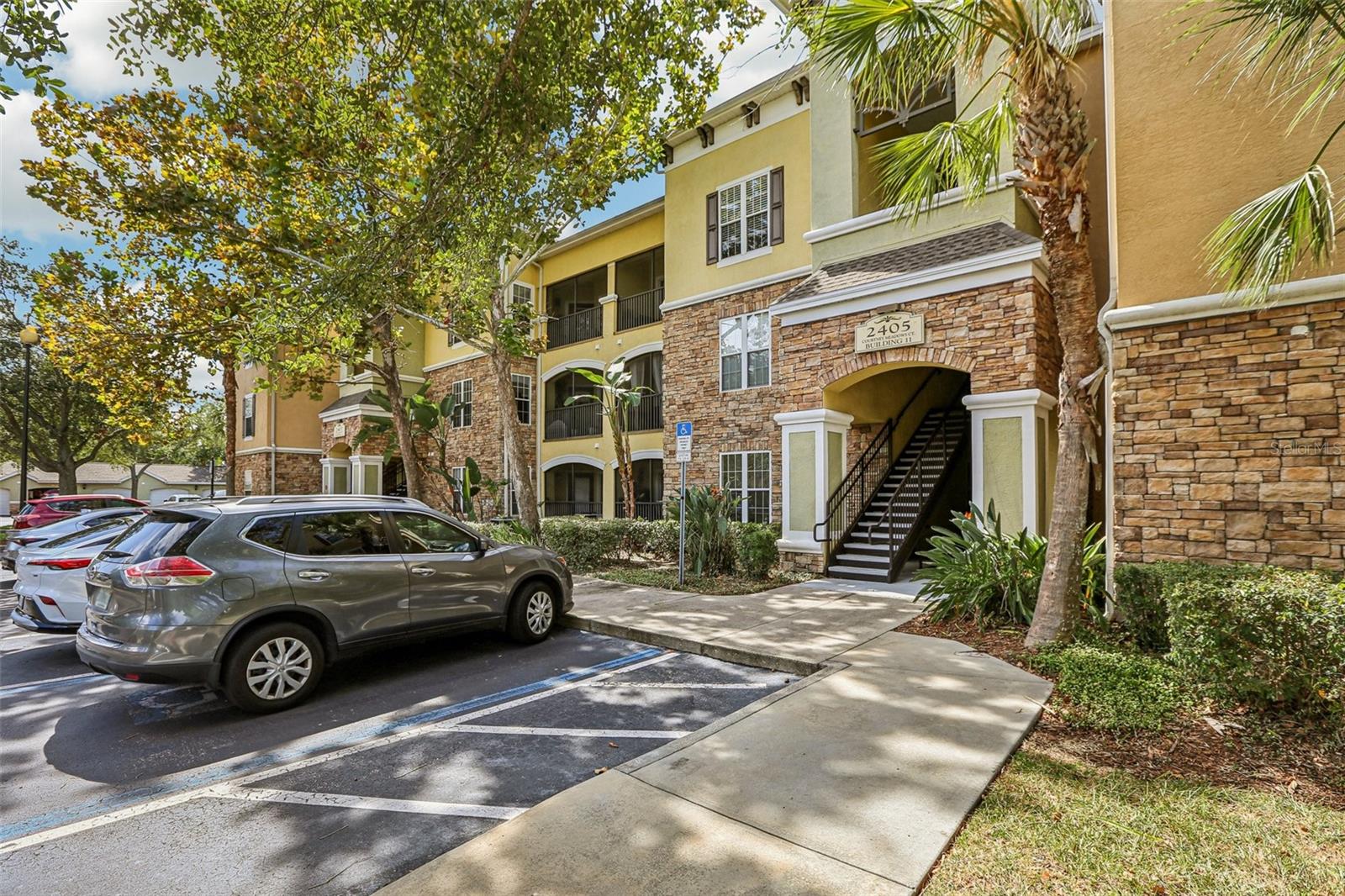 COURTNEY PALMS CONDO - Residential