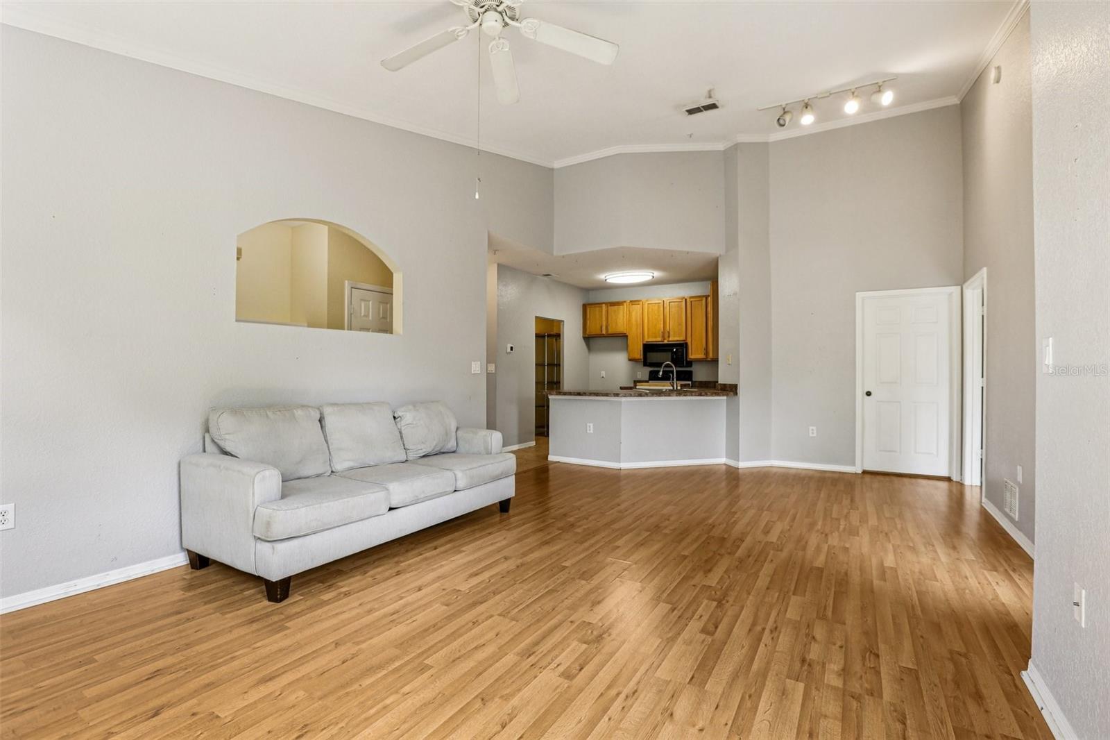 COURTNEY PALMS CONDO - Residential