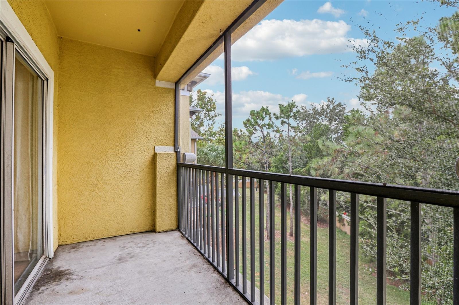 COURTNEY PALMS CONDO - Residential