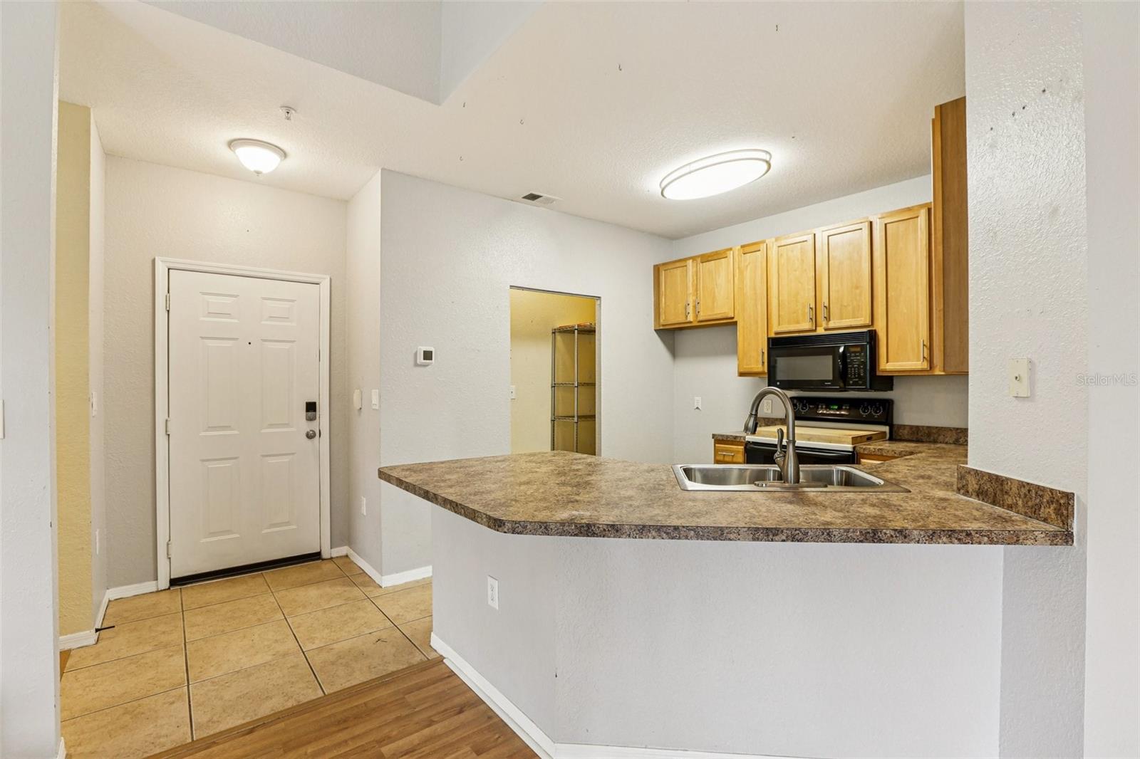 COURTNEY PALMS CONDO - Residential