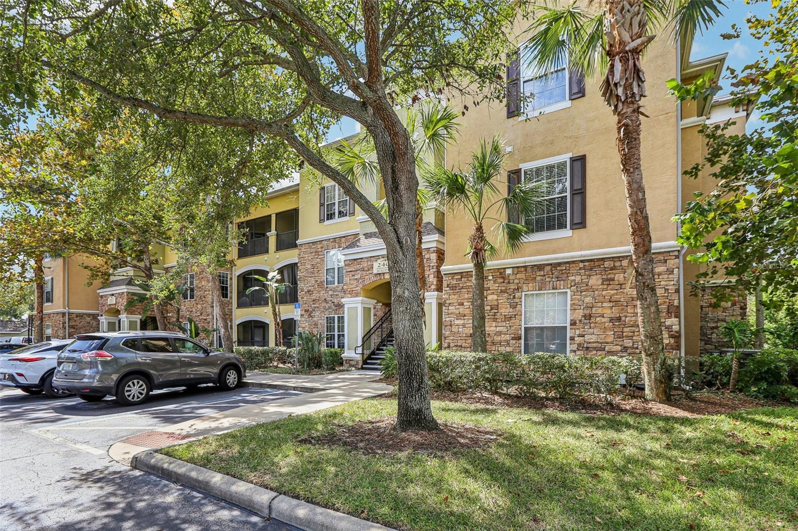 COURTNEY PALMS CONDO - Residential
