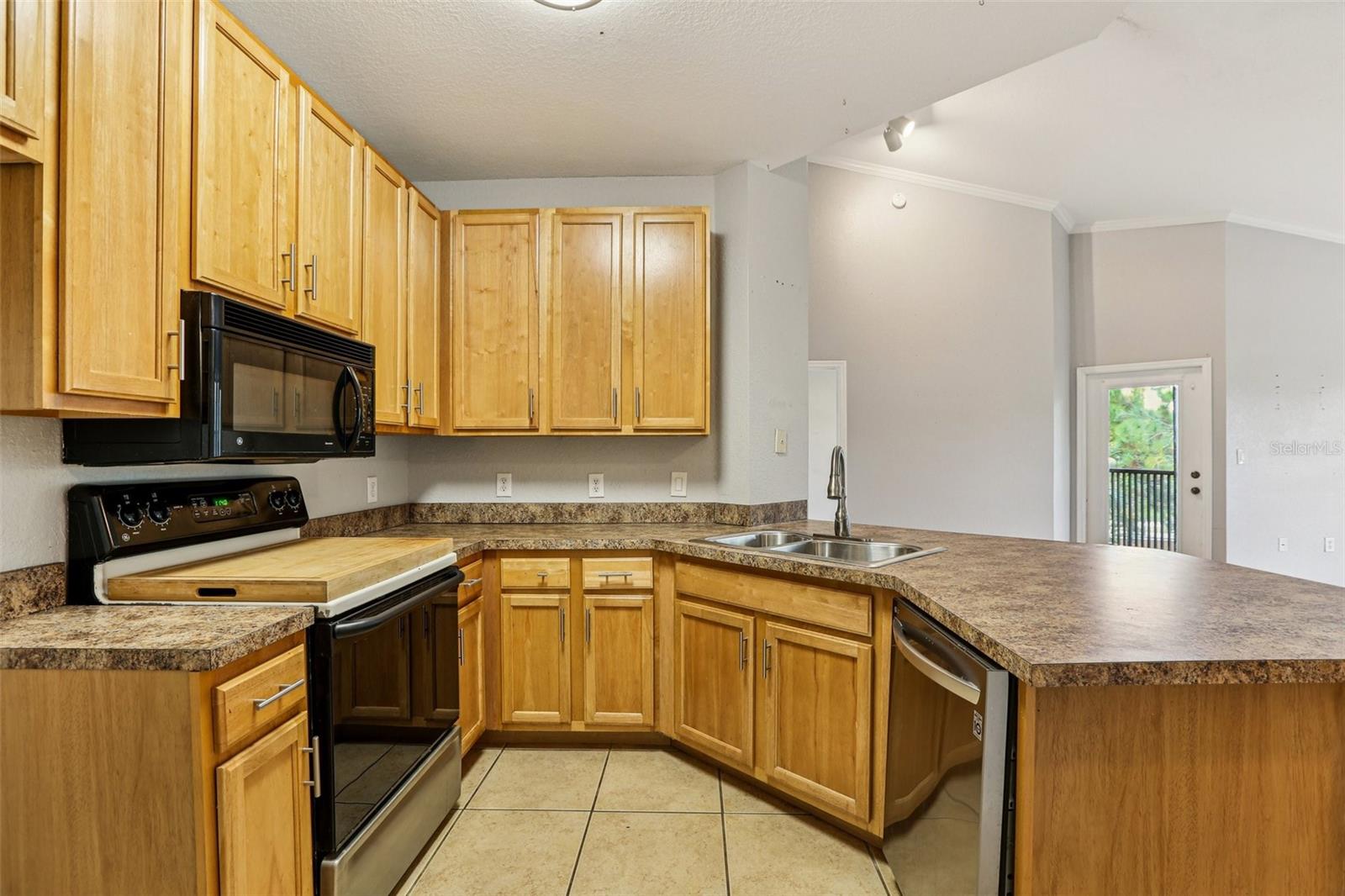 COURTNEY PALMS CONDO - Residential