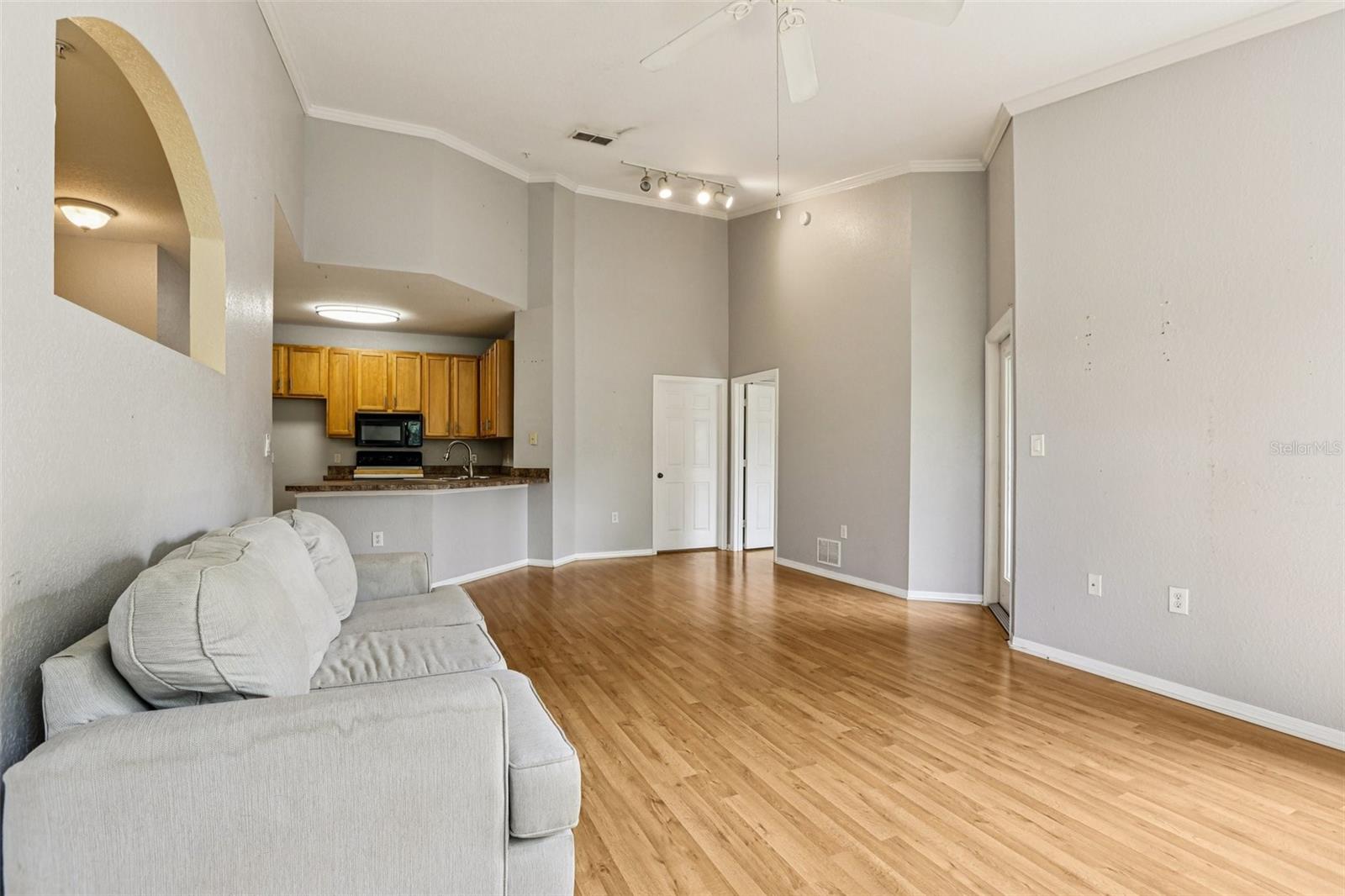 COURTNEY PALMS CONDO - Residential