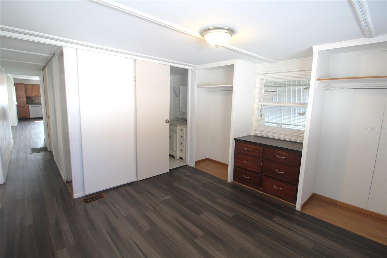 FAIR LANE ACRES THIRD ADD - Residential Lease