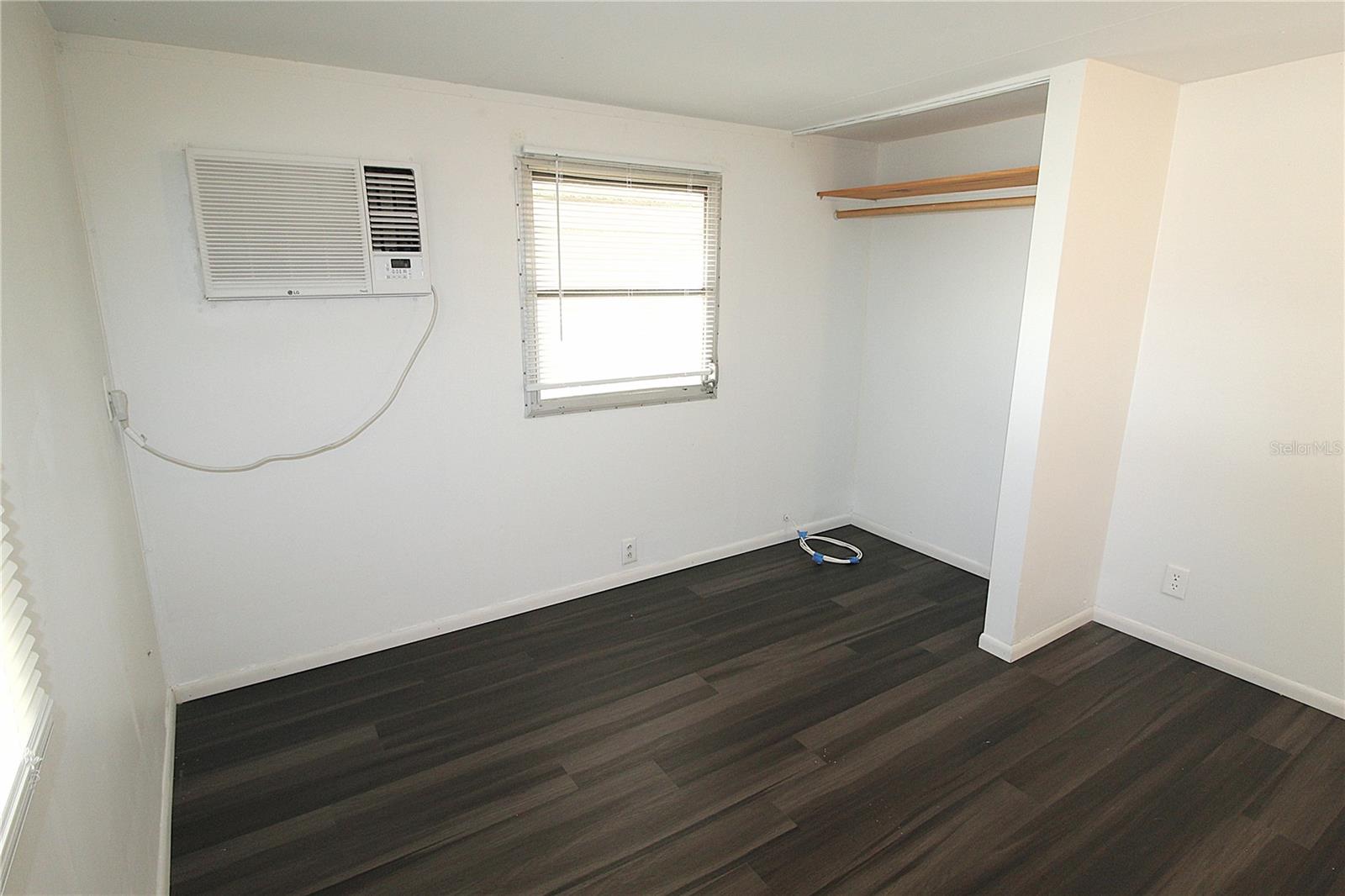 FAIR LANE ACRES THIRD ADD - Residential Lease