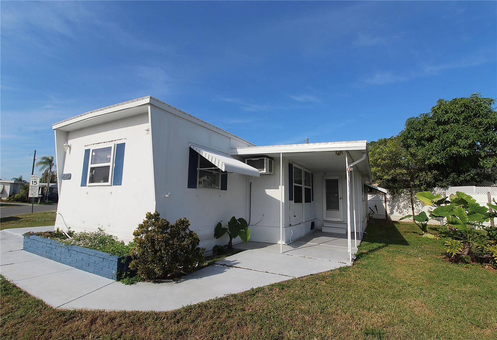 FAIR LANE ACRES THIRD ADD - Residential Lease