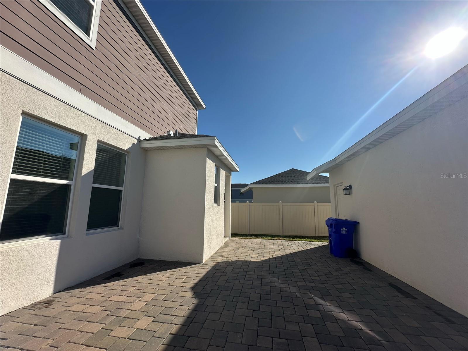 WATERSIDE/JOHNS LAKE PH 2C - Residential Lease