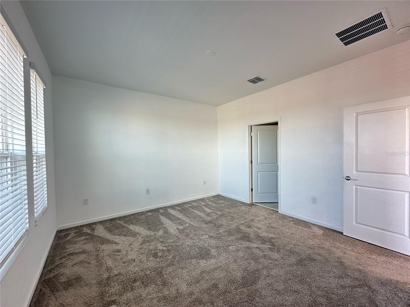 WATERSIDE/JOHNS LAKE PH 2C - Residential Lease