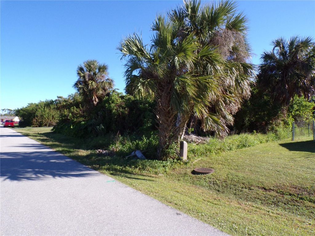 Photo of 641 Norwood Street NW, Port Charlotte, FL 33952 (MLS # C7501325)