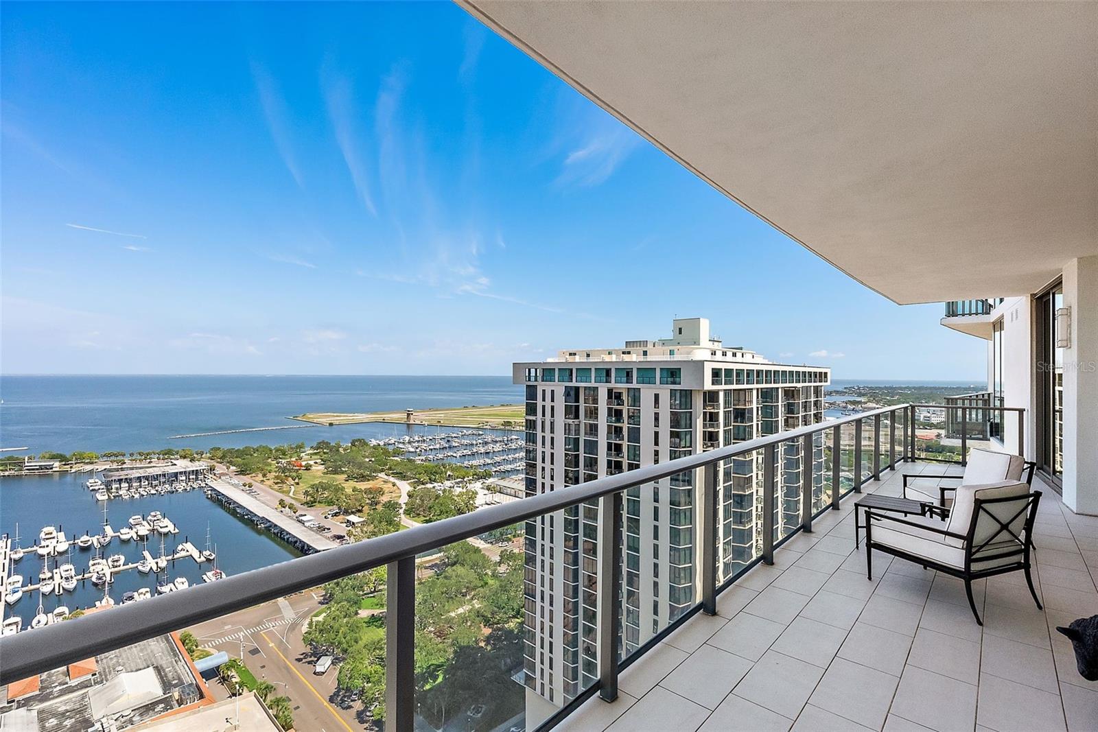 ONE ST. PETERSBURG - Residential