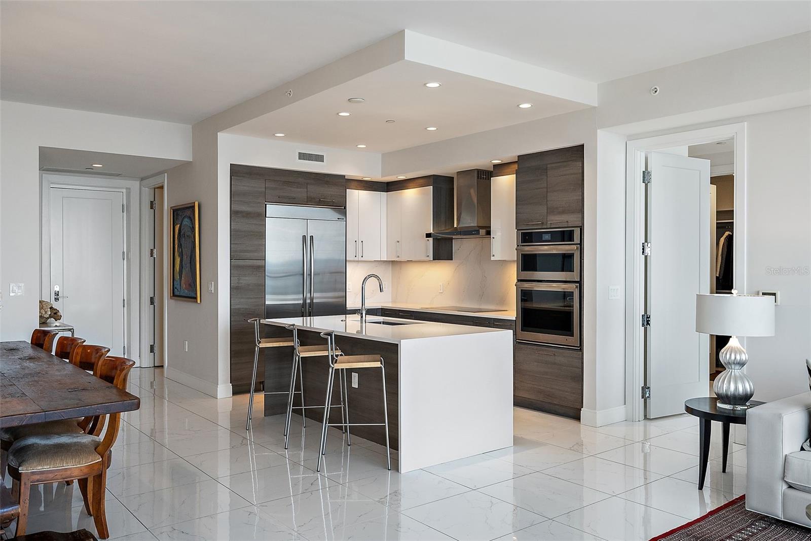 ONE ST. PETERSBURG - Residential