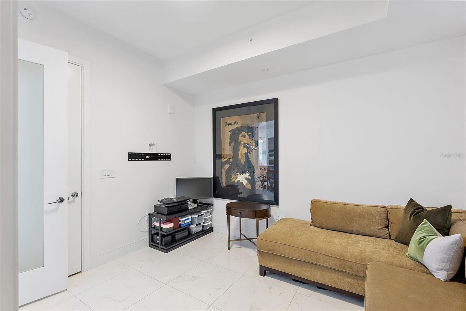 ONE ST. PETERSBURG - Residential